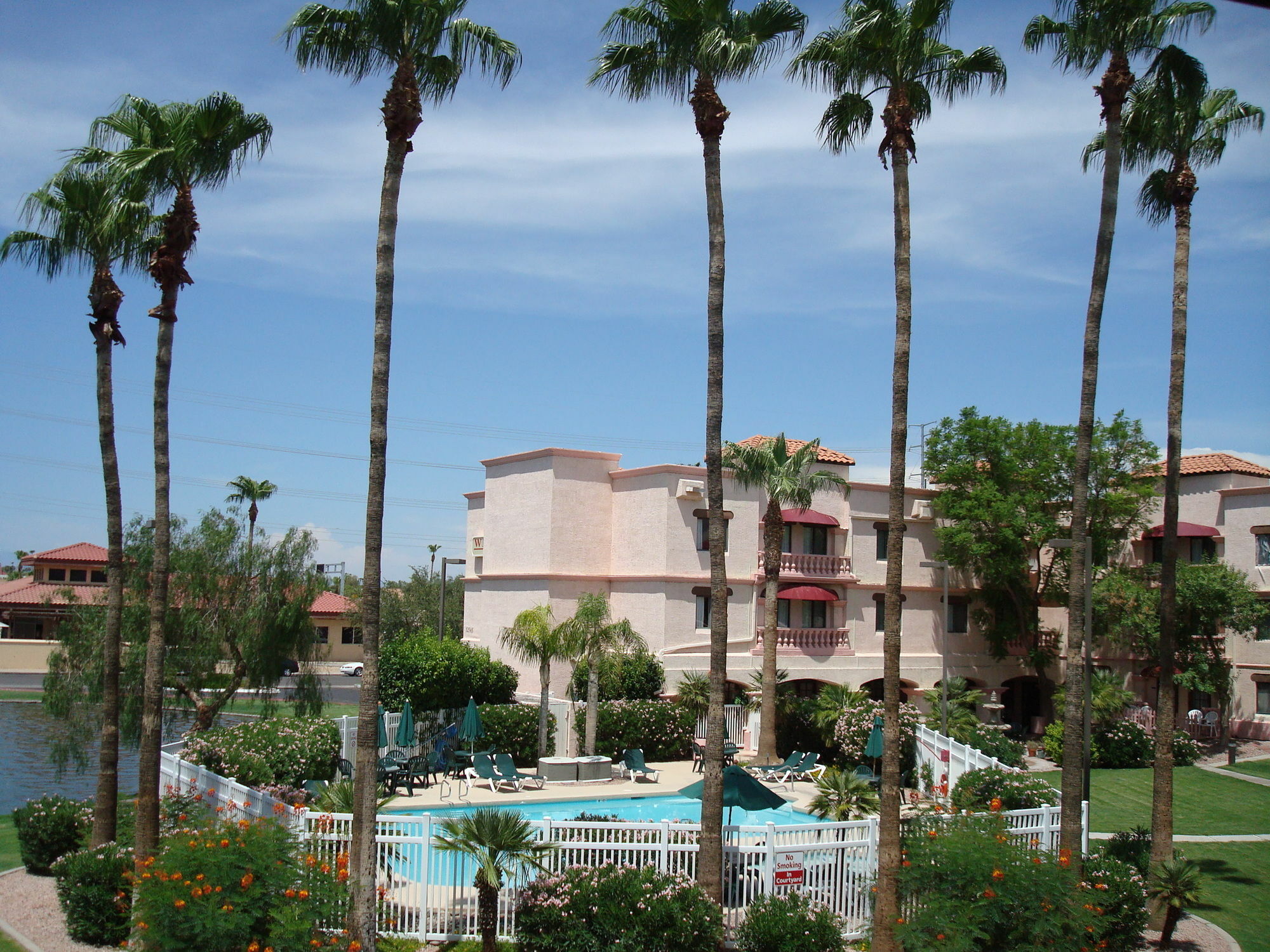 Windmill Suites Surprise - Phoenix, Ascend Hotel Collection Екстер'єр фото